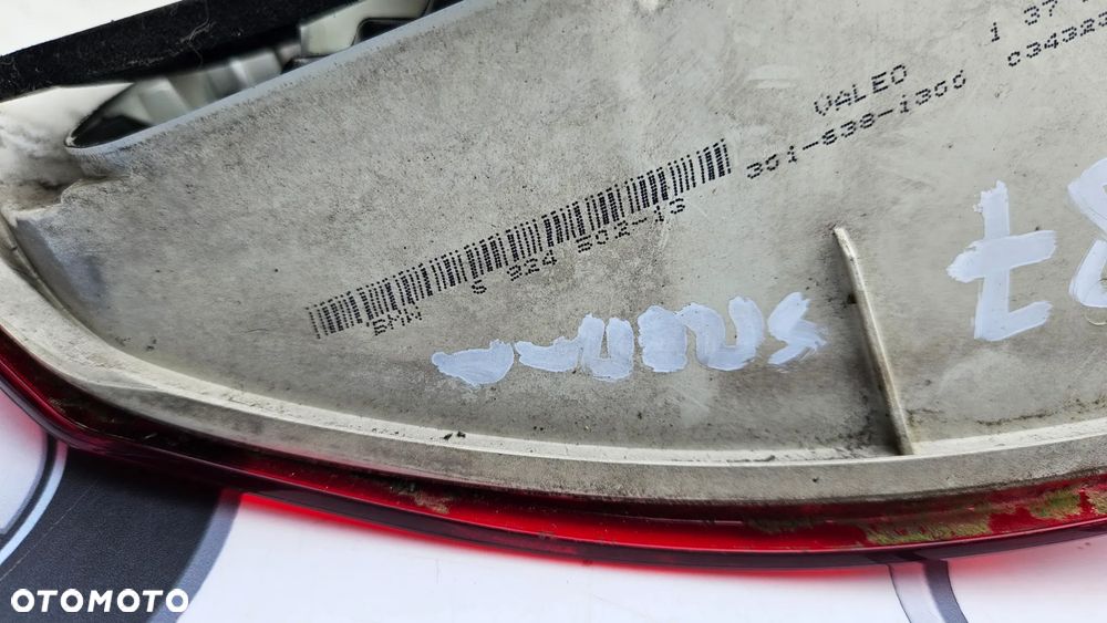 BMW 1 E87 2004-2007 Kompletna lampa tył prawy Lampa tylna prawa 6924502 EUROPA - 10