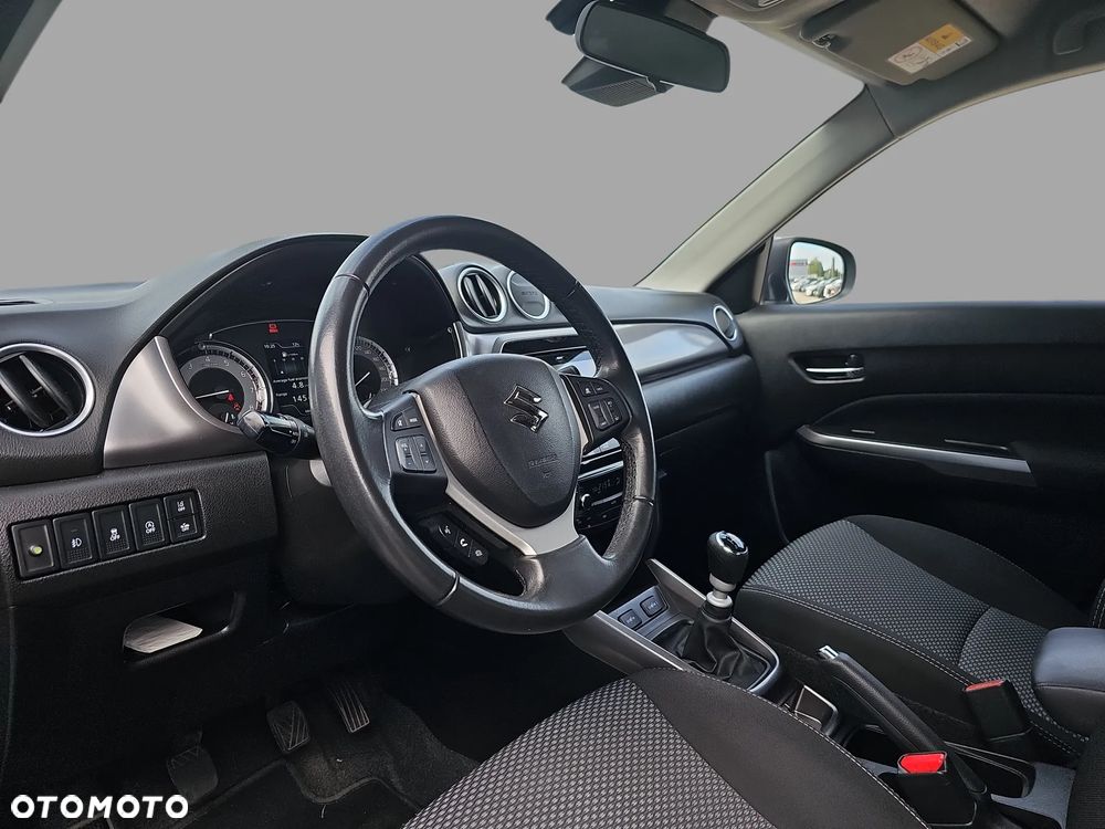 Suzuki Vitara 1.4 Boosterjet SHVS Elegance 2WD - 19