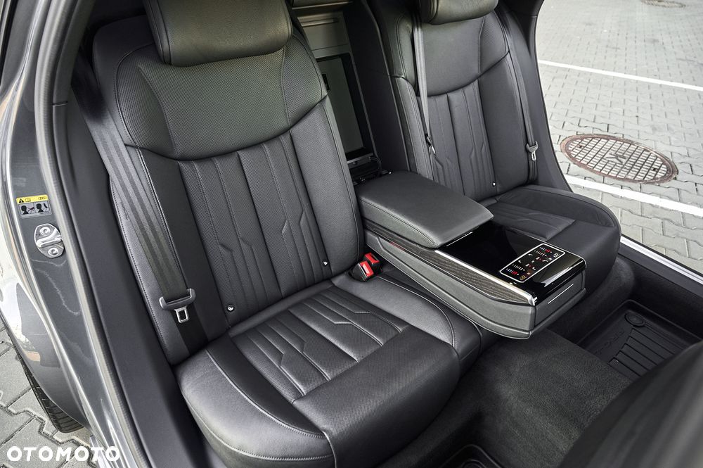 Audi A8 L 55 TFSI mHEV Quattro Tiptr - 28