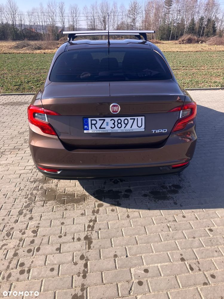 Fiat Tipo 1.4 16V - 4