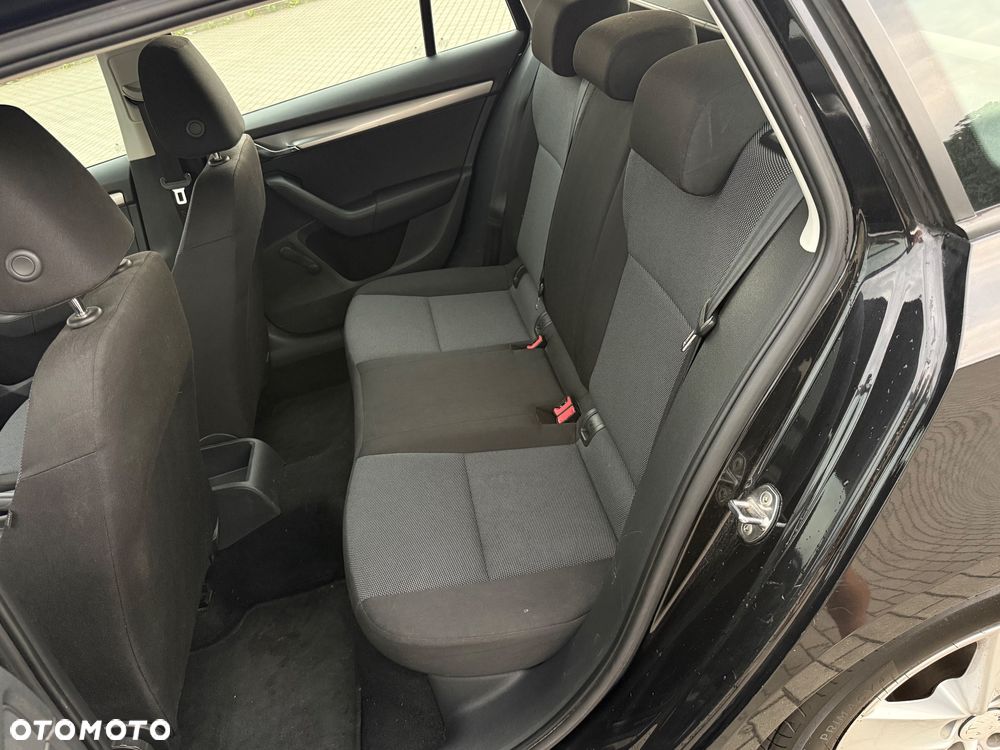 Skoda Octavia 1.6 TDI (Green tec) Active - 8
