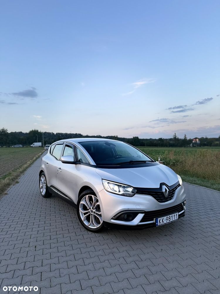 Renault Scenic 1.5 dCi Energy Limited EU6 - 9