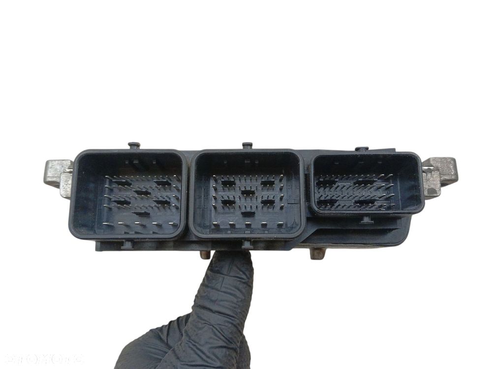 KOMPUTER STEROWNIK SILNIKA CITROEN C5 III (2008-2010) 2.0 HDI 163KM 9666098180 - 2