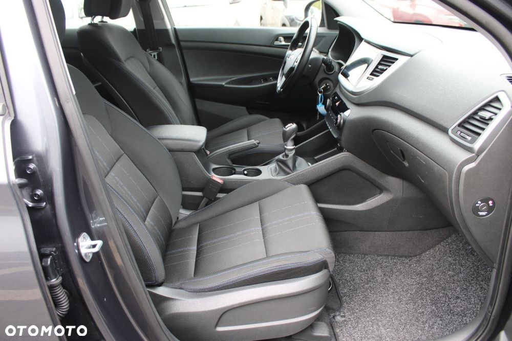 Hyundai Tucson - 25