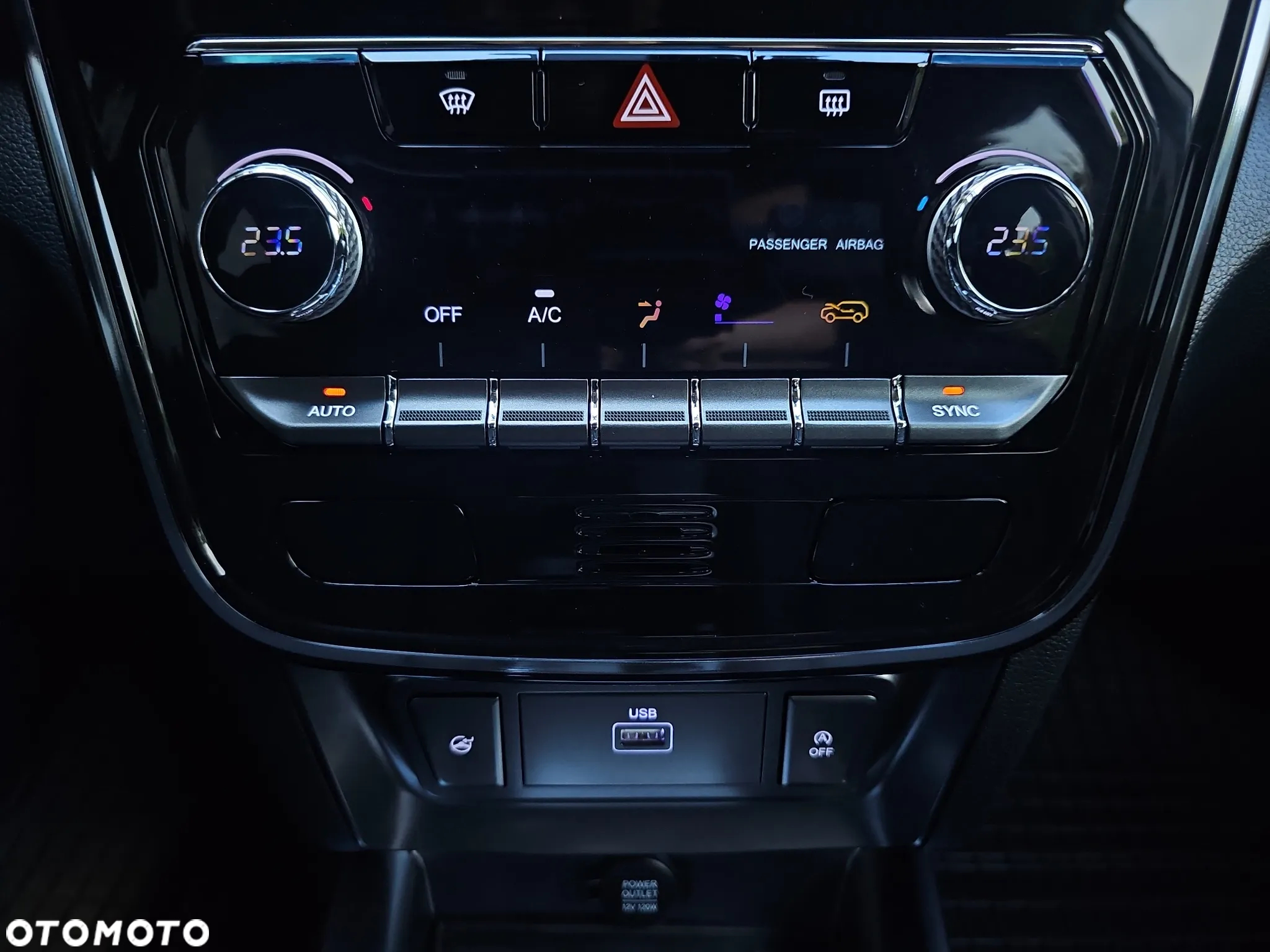 SsangYong/KGM Tivoli 1.5 T-GDI Quartz - 18