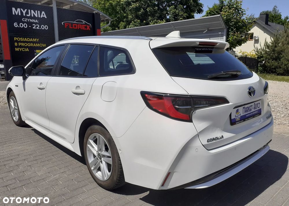 Toyota Corolla - 3