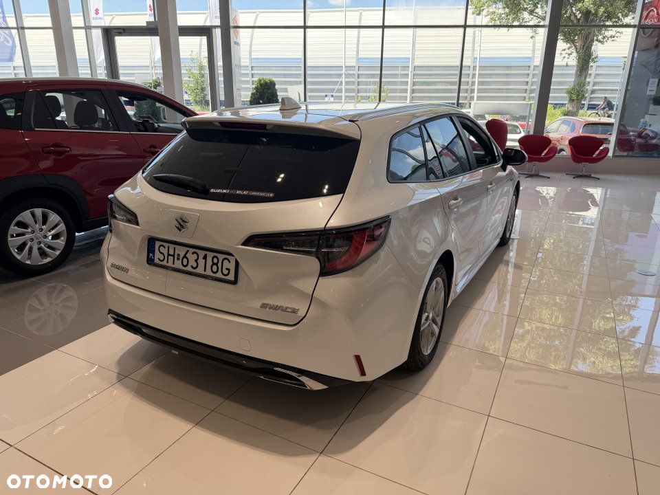 Suzuki Swace - 4