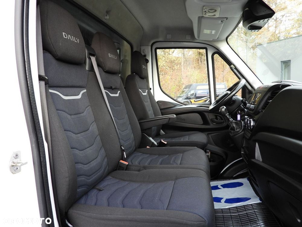 Iveco DAILY 50C17 PLANDEKA 10 PALET TEMPOMAT PNEUMATYKA BLIŹNIACZE KOŁA KLIMATYZACJA  180KM - 37