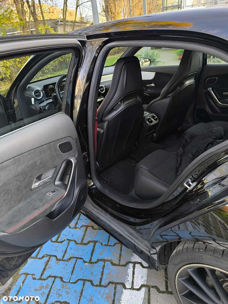 Mercedes-Benz Klasa A 35 AMG 4-Matic 7G-DCT - 15