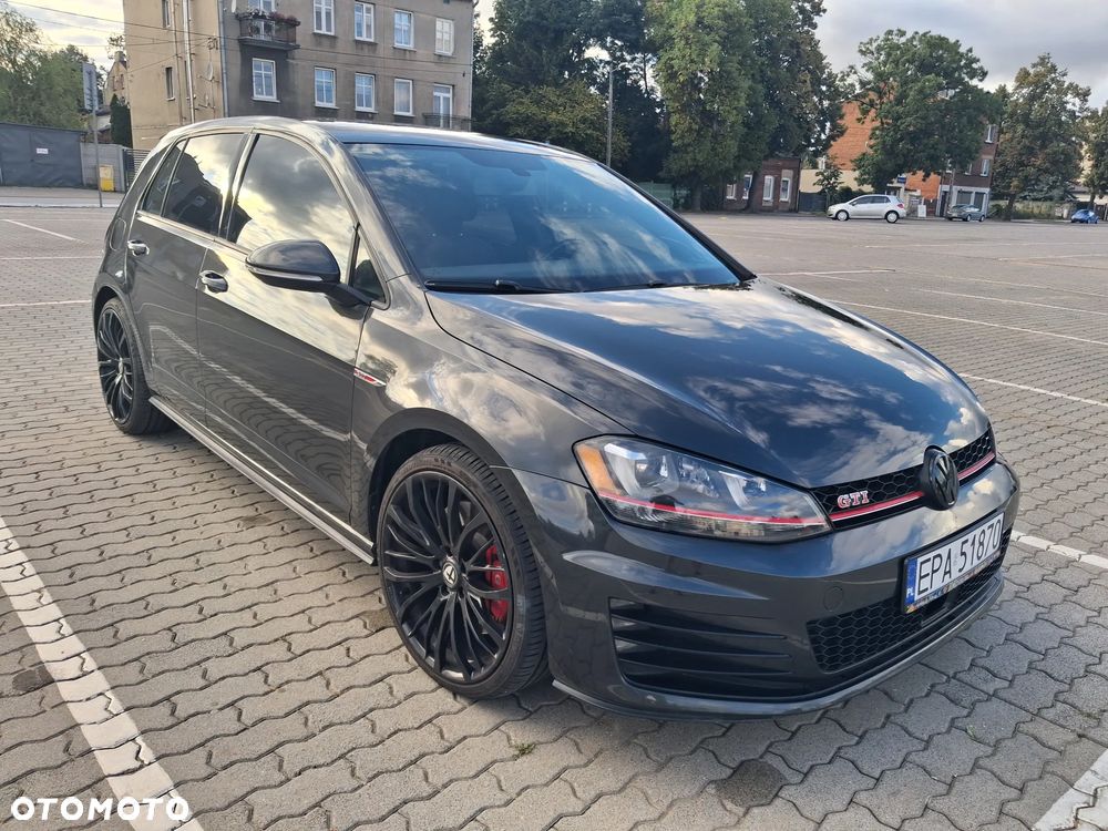 Volkswagen Golf ver-2-0-tsi-opf-dsg-gti - 2