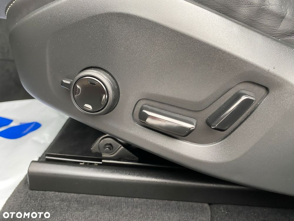 Volvo XC 60 D4 Geartronic RDesign - 23