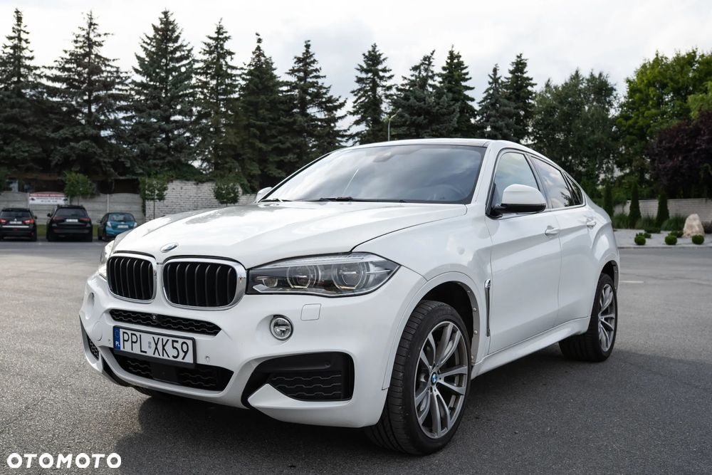 BMW X6 xDrive50i M Sport - 2