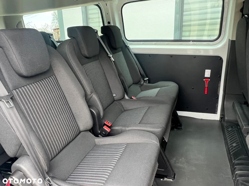 Ford Transit - 15
