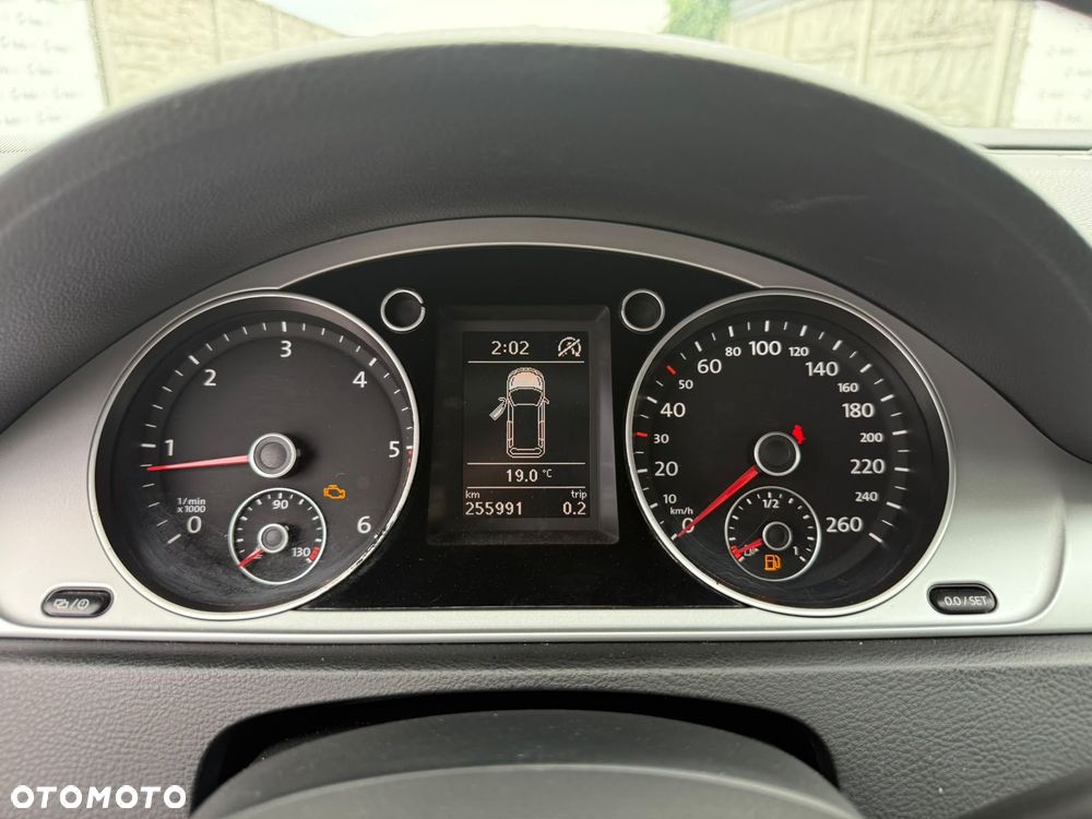 Volkswagen Passat Variant 1.6 TDI BlueMotion - 8