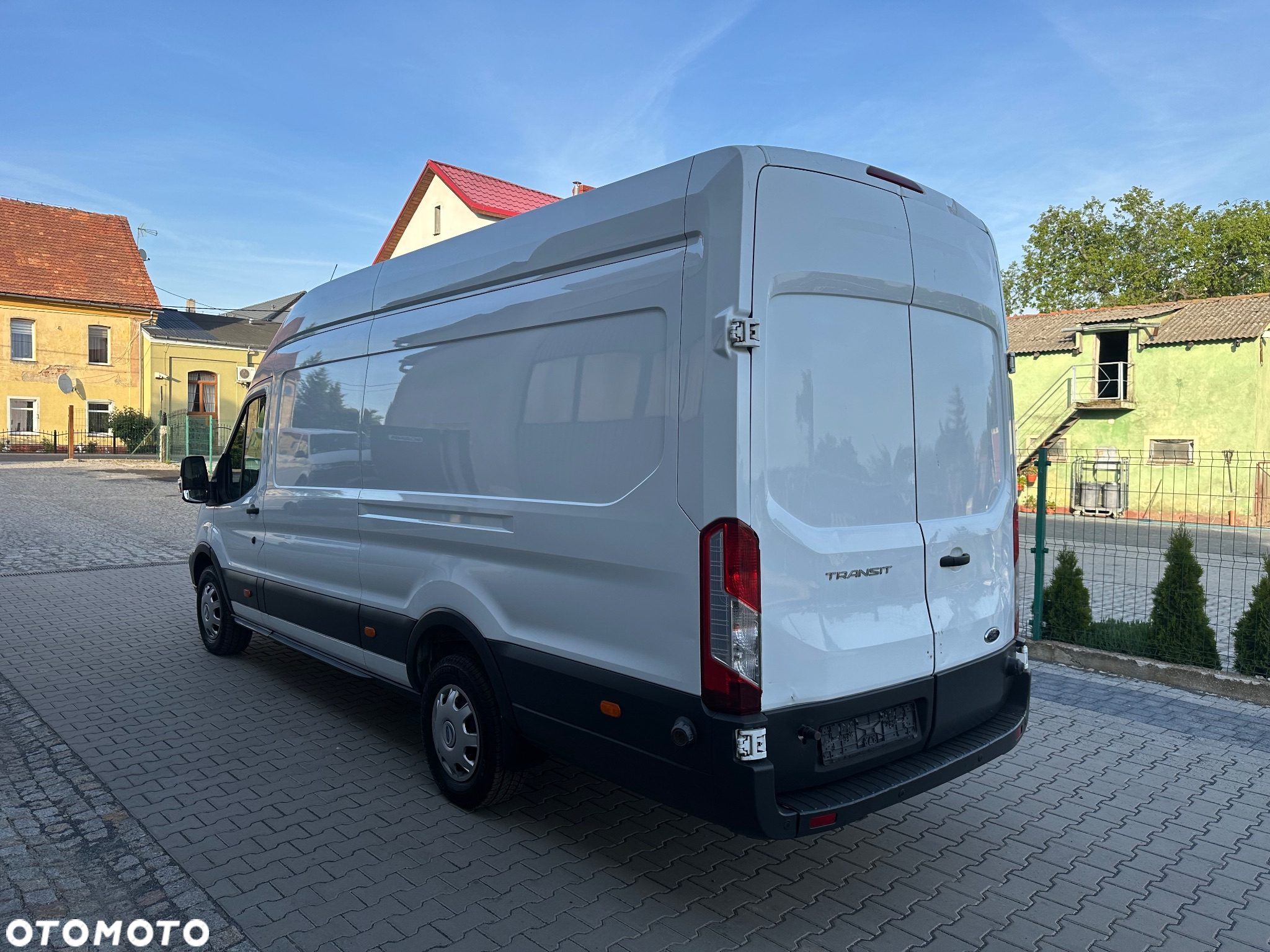 Ford Transit - 2