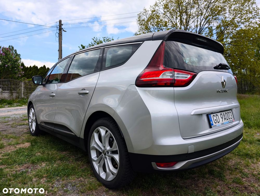 Renault Grand Scenic BLUE dCi 120 BLACK EDITION - 4