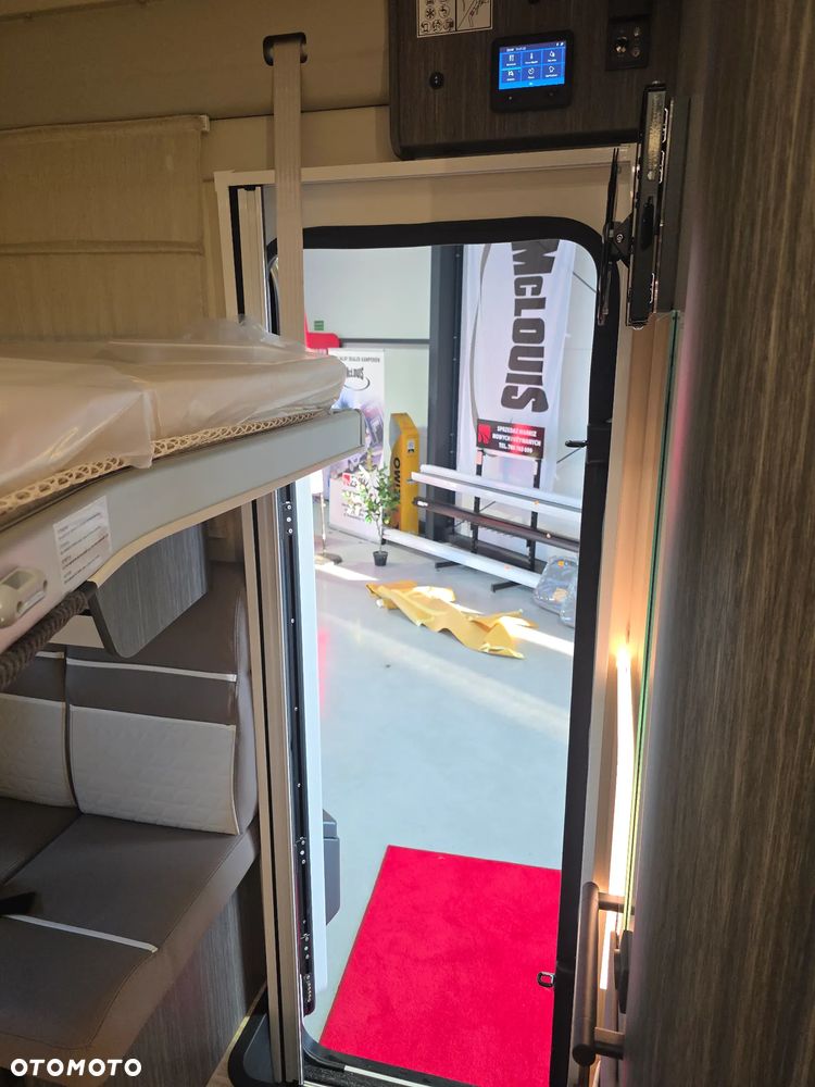 McLOUIS MC4 860 - MODEL 2026 -AUTOMAT ZIMOWY  5 osobowy, 6.99m  PoŁintegra 2x łóżko Elektryczne - 34