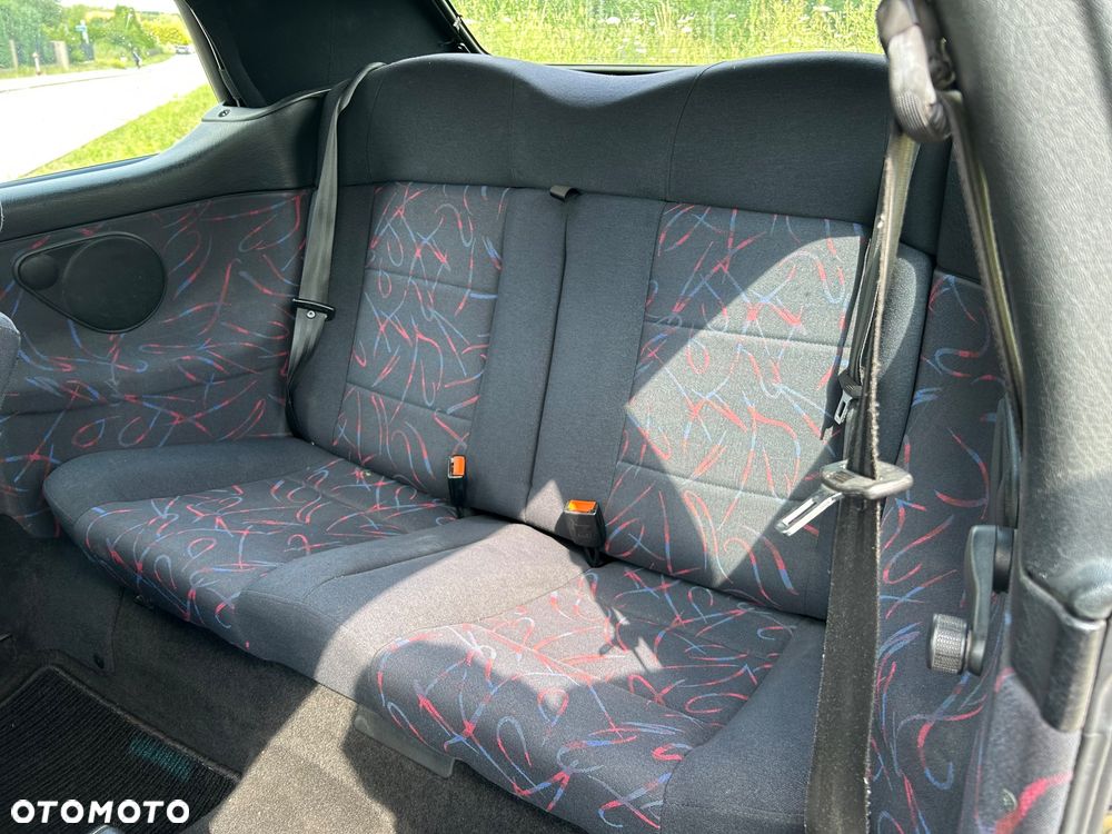 Volkswagen Golf Cabrio - 9