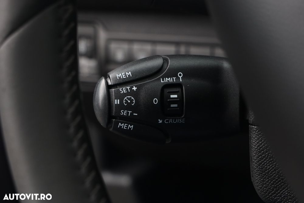 Peugeot 308 BlueHDi FAP 120 Stop & Start Active - 23