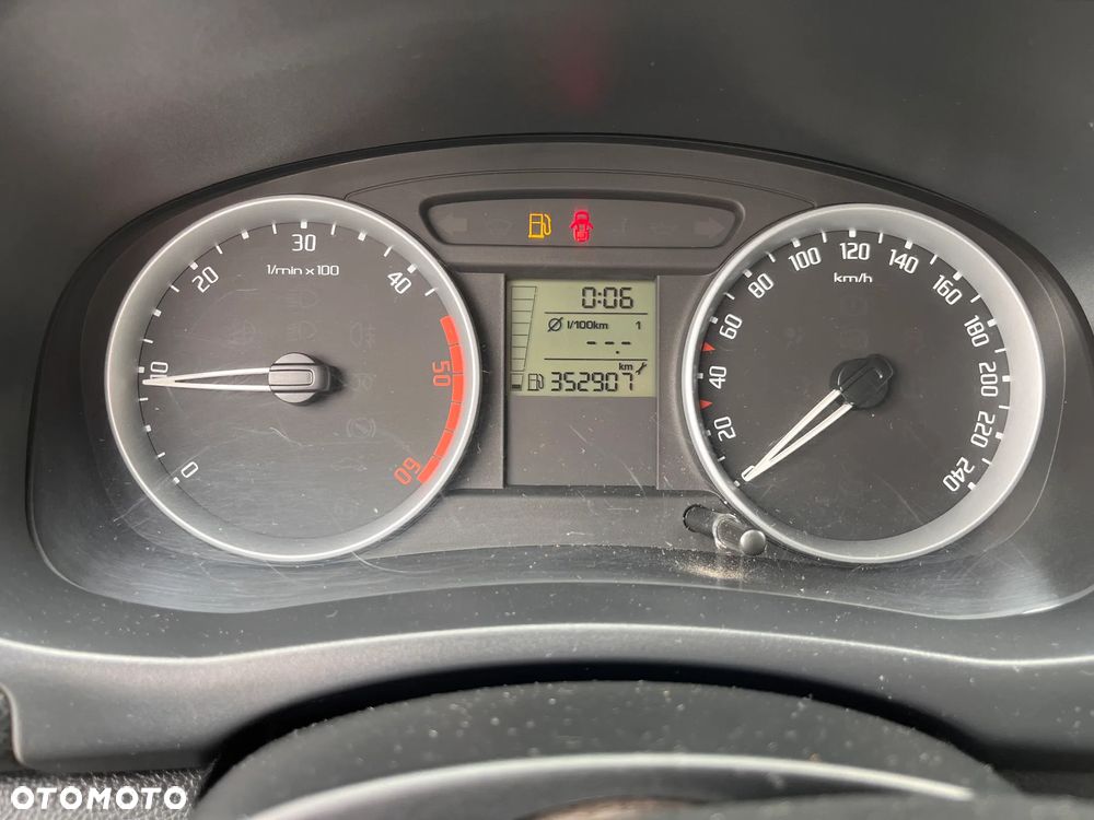 Skoda Roomster 1.9 TDI - 30