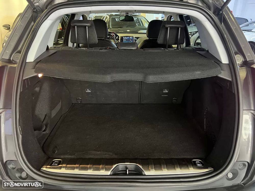 Peugeot 2008 1.2 PureTech GT Line — fotografia 41