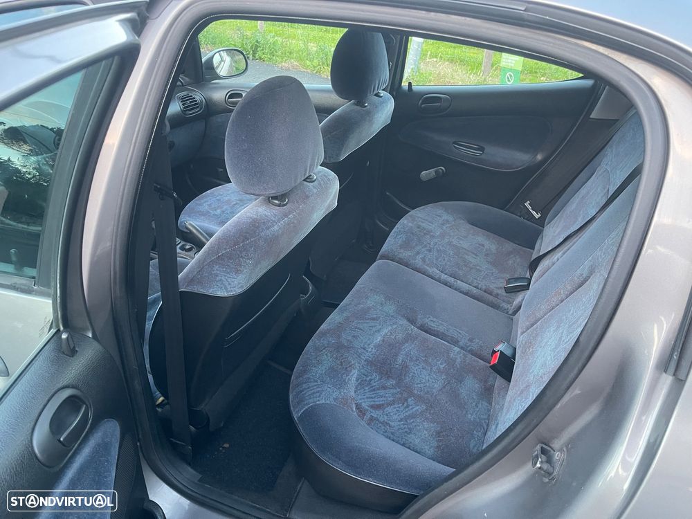 Peugeot 206 1.1 XR - 9