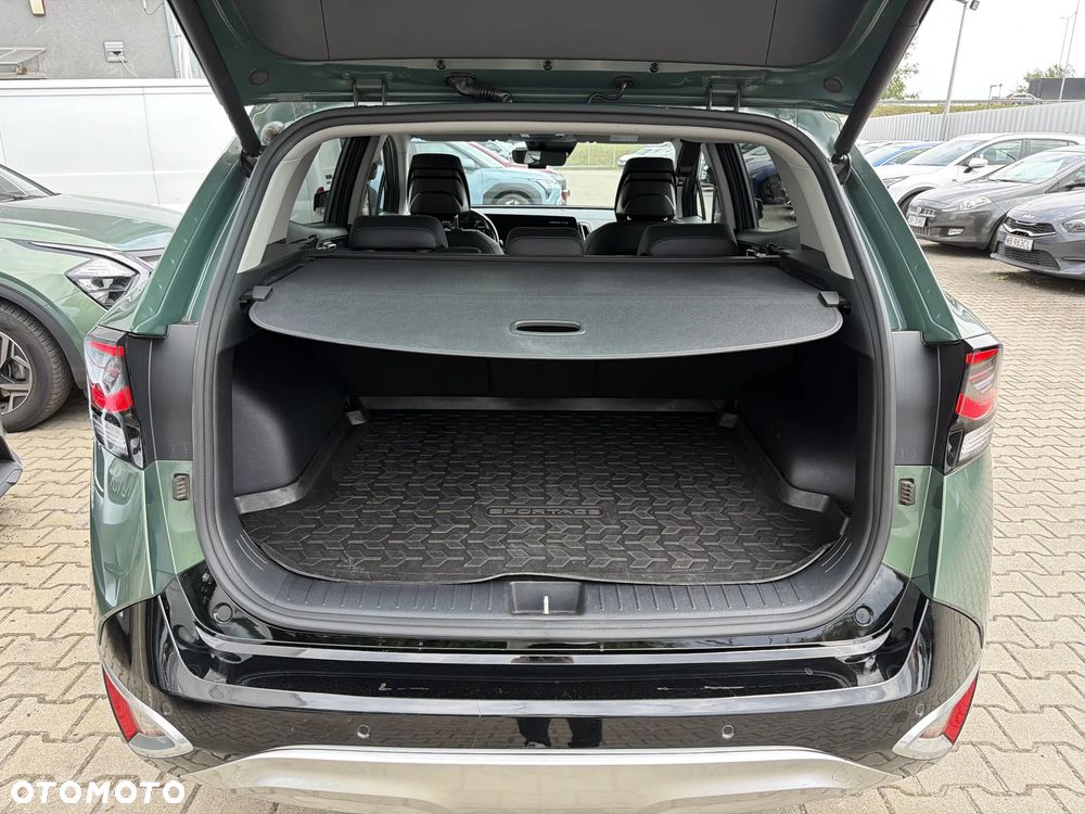 Kia Sportage 1.6 T-GDI MHEV Business Line 2WD DCT - 18