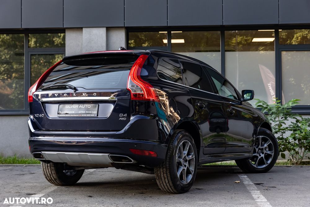Volvo XC 60 D4 AWD Geartronic Summum - 13