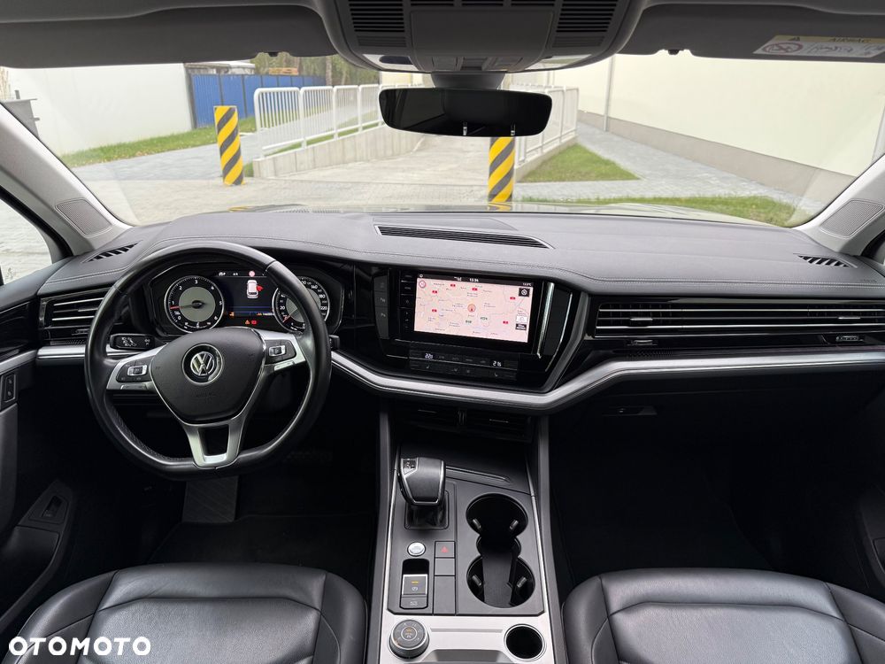 Volkswagen Touareg 3.0 V6 TDI SCR 4Mot - 17