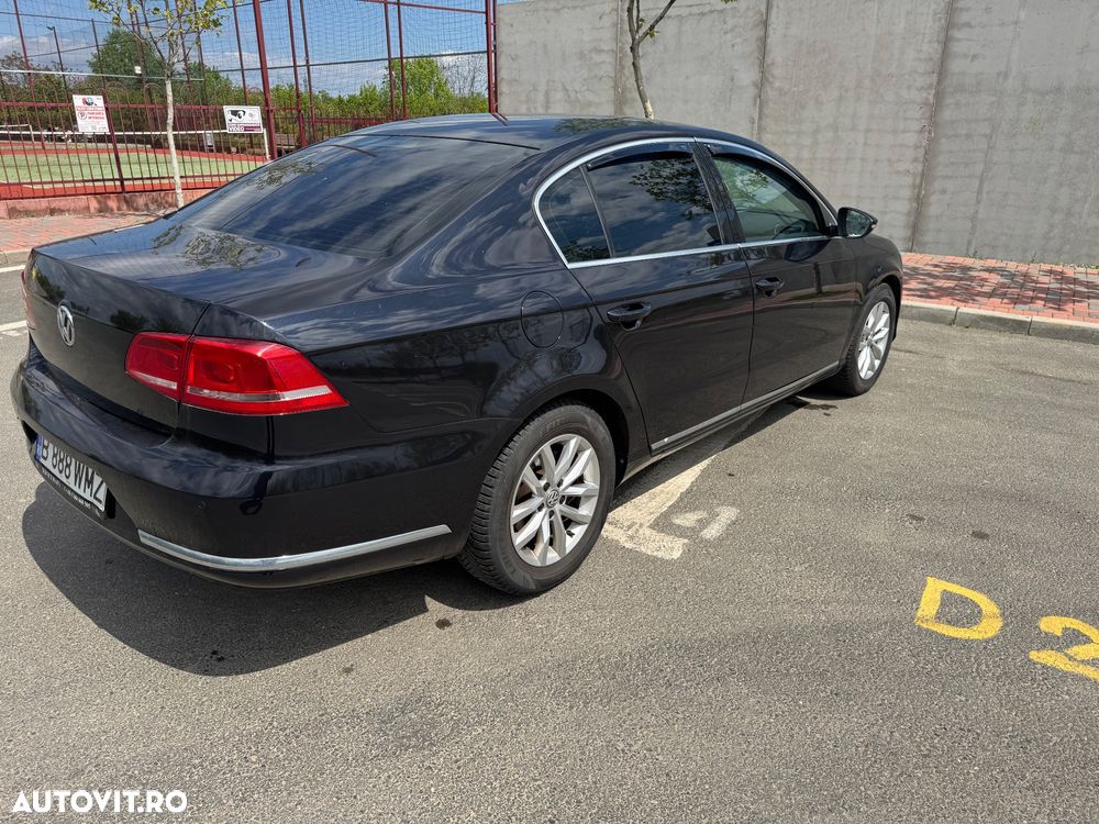 Volkswagen Passat 2.0 TDI DPF Blue TDI DSG Highline - 13
