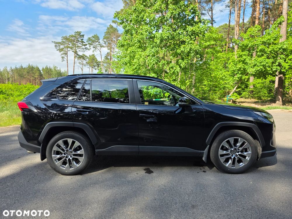 Toyota RAV4 - 5