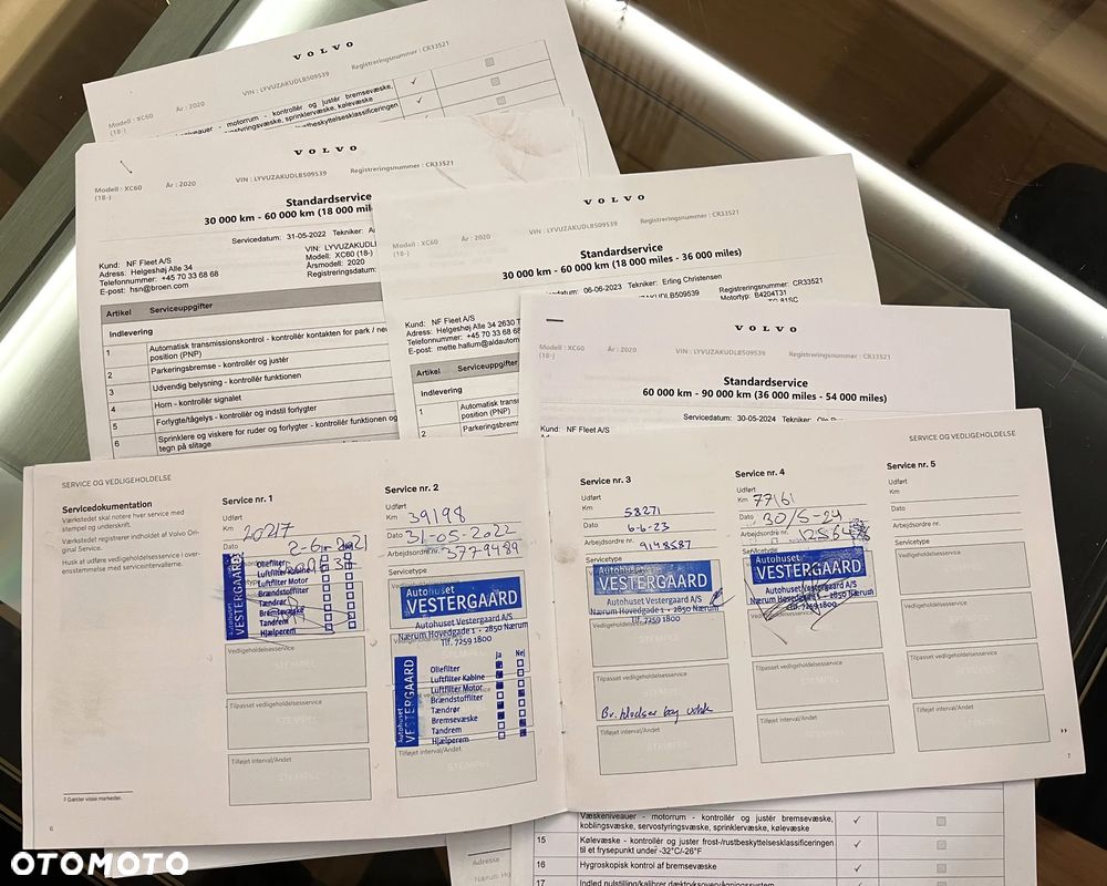 Volvo XC 60 T4 R-Design - 40