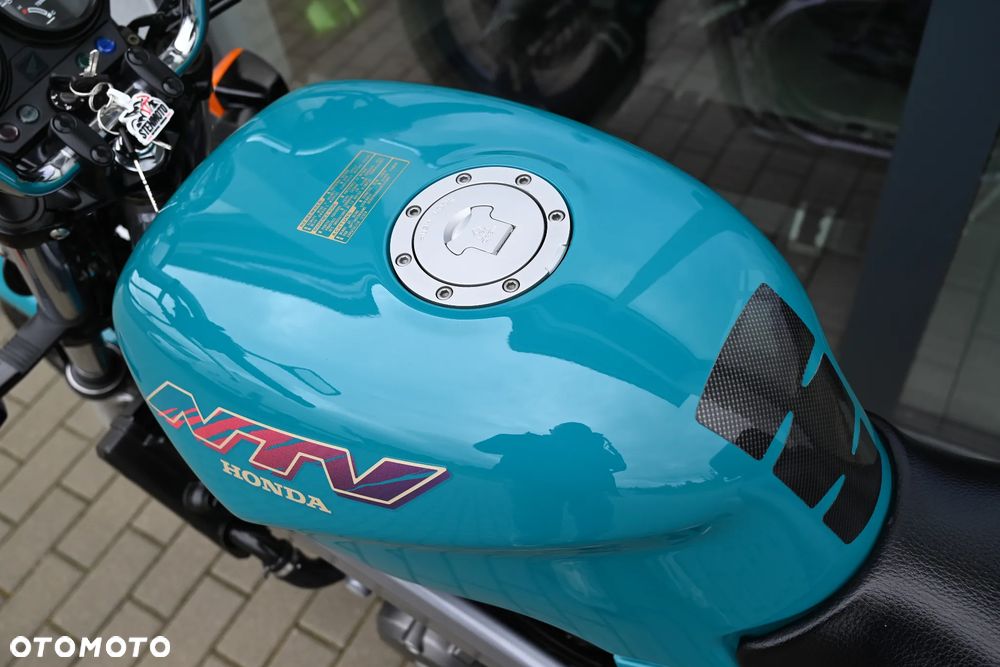 Honda NTV - 13