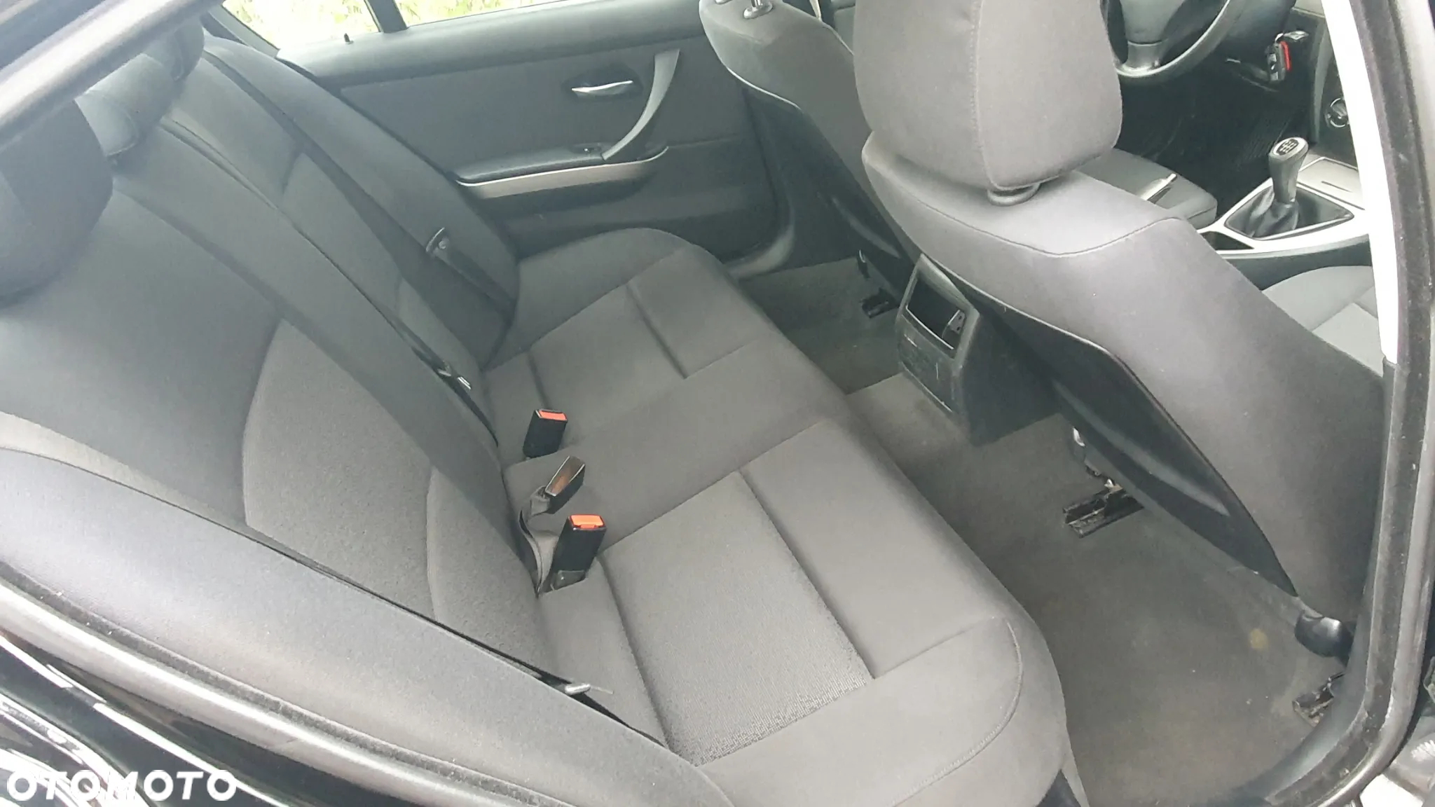 BMW Seria 3 318i - 19