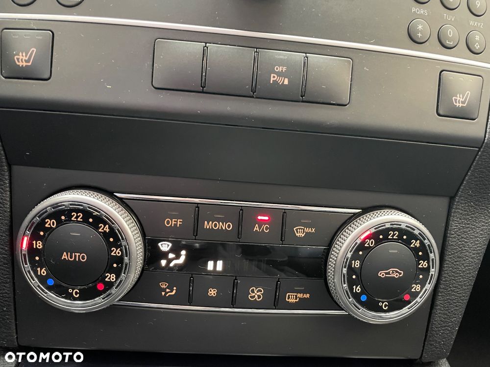 Mercedes-Benz GLK 350 CDI 4-Matic - 14