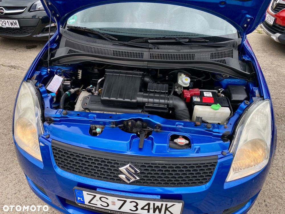 Suzuki Swift 1.3 Club - 13