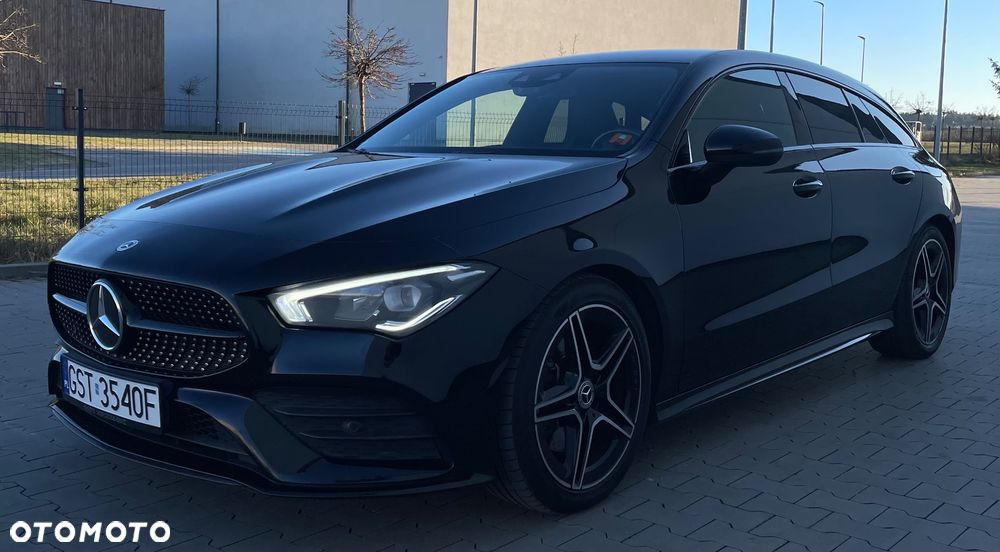 Mercedes-Benz CLA 200 7G-DCT AMG Line - 3