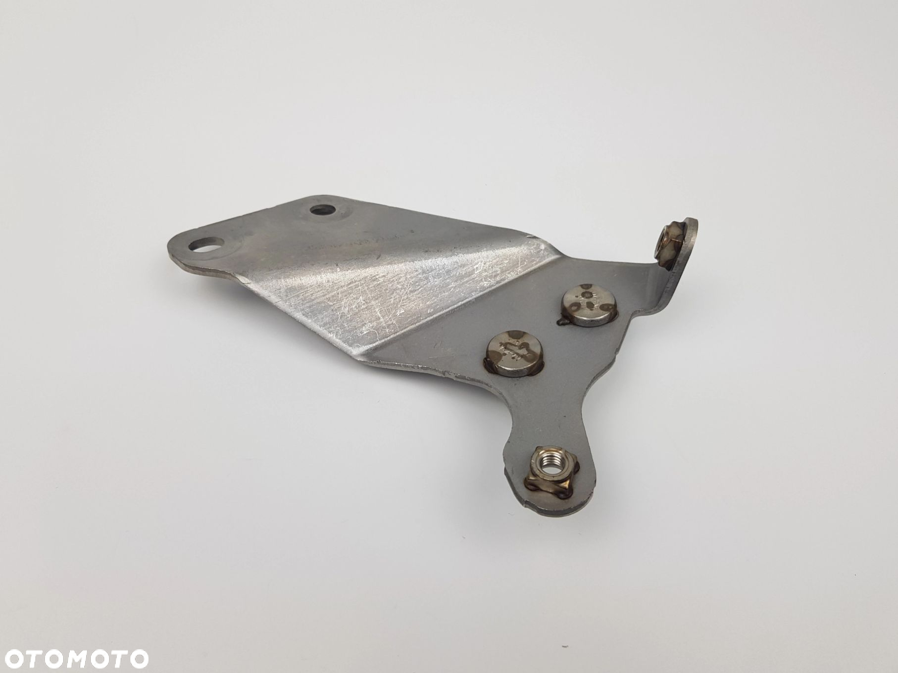 Uchwyt Wspornik Mocowanie katalizatora BMW X1 U11 2 U06 B38 1.5i 5A1D1E9 - 6