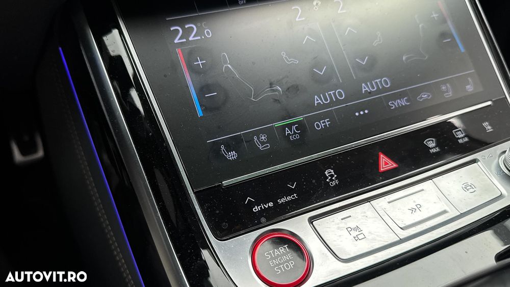 Audi S8 TFSI quattro tiptronic - 25