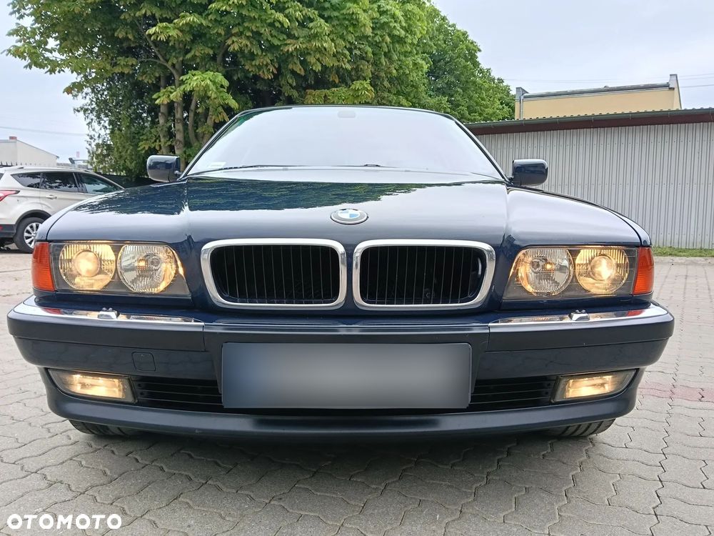 BMW Seria 7