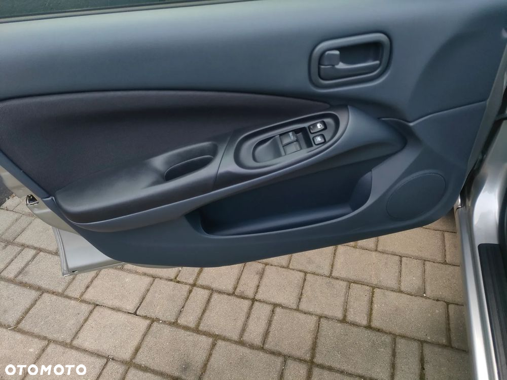 Nissan Almera 1.5 visia - 39