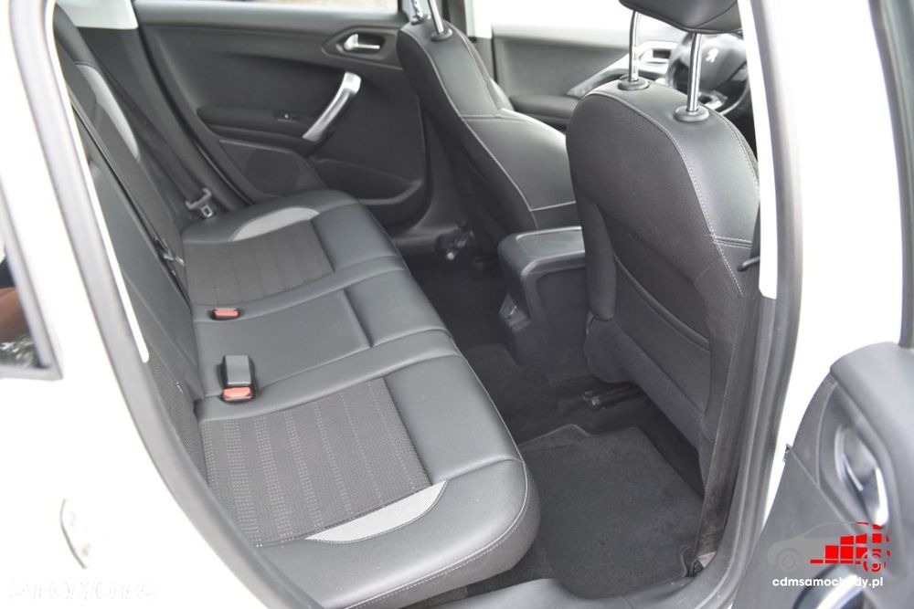 Peugeot 2008 - 18