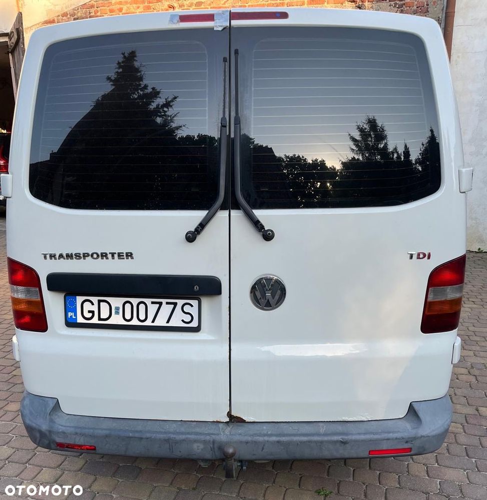Volkswagen Transporter - 4