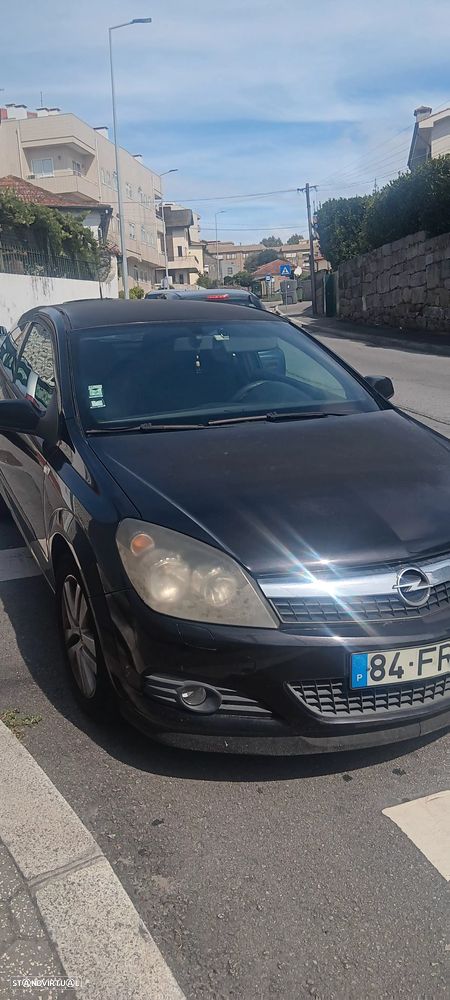 Opel Astra GTC 1.3 CDTi - 2
