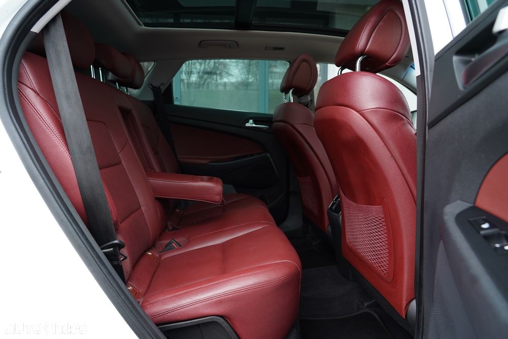 Hyundai Tucson 2.0 CRDI 4WD Automatik Premium - 21