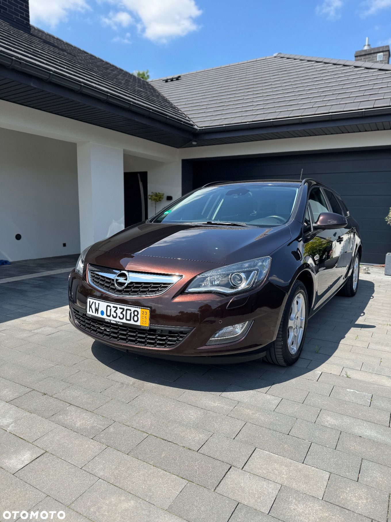Opel Astra 1.4 Turbo 150 Jahre - 1