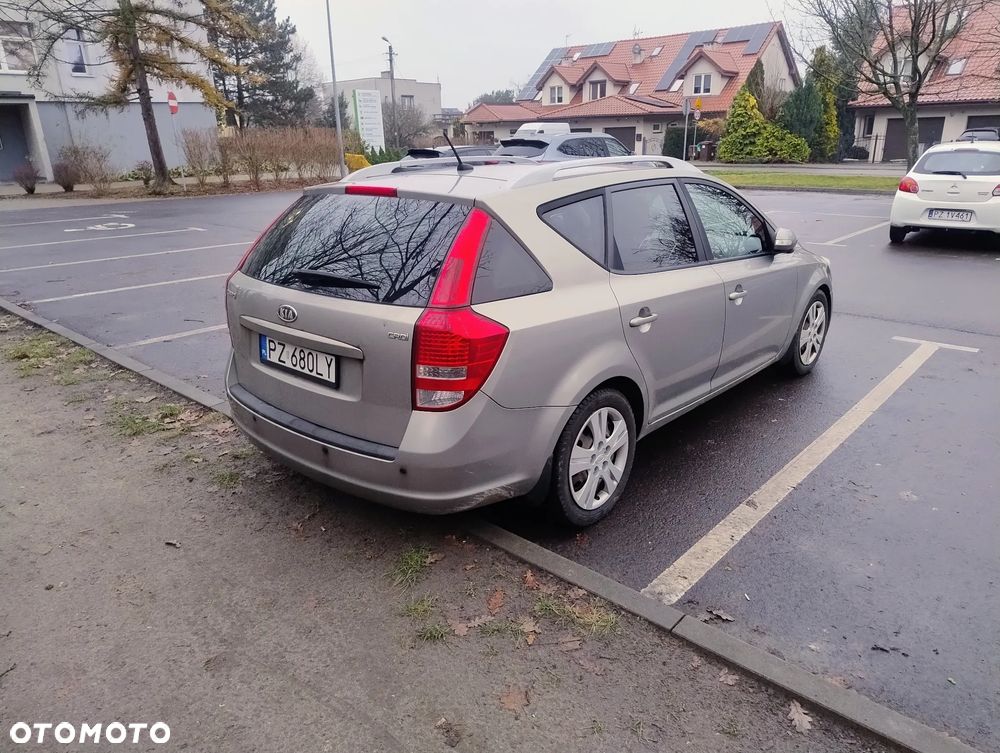 Kia Ceed 1.6 Crdi Optimum - 9