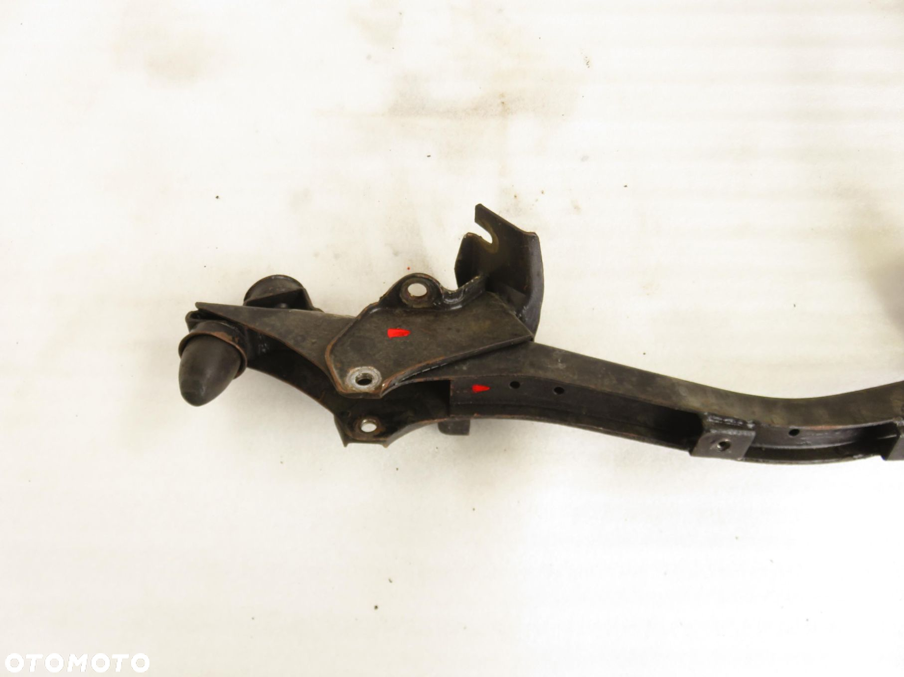 BELKA POD SILNIK FSO POLONEZ III 1.6 i - 147CK46 - 5