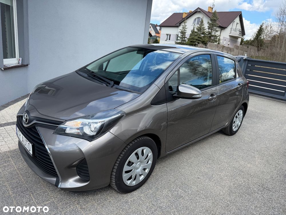 Toyota Yaris 1.33 VVT-i Executive - 24