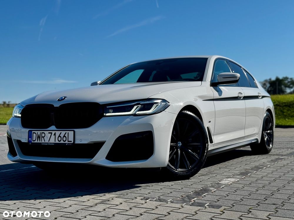 BMW Seria 5 520d M Sport - 1